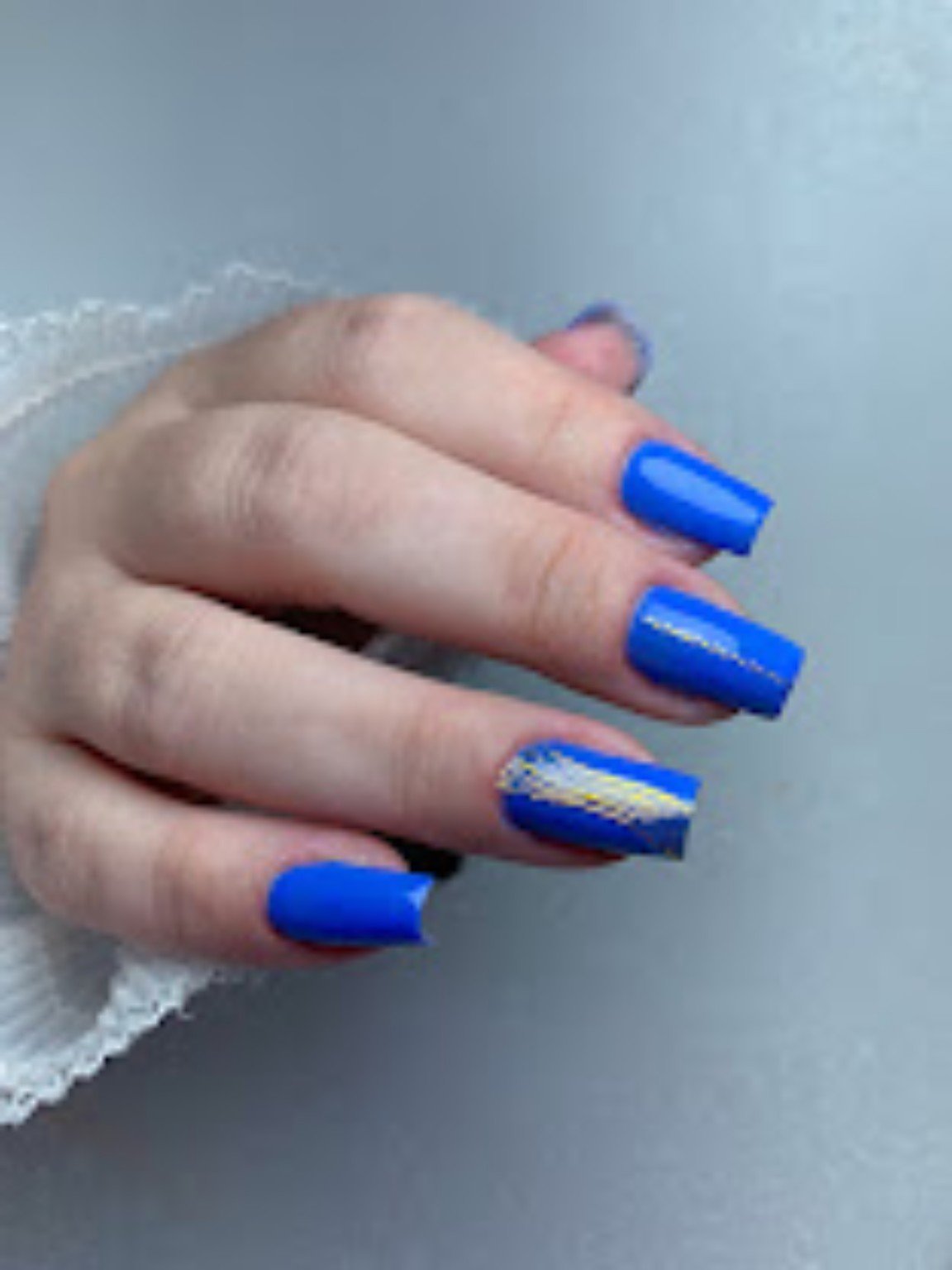 Manicure russa